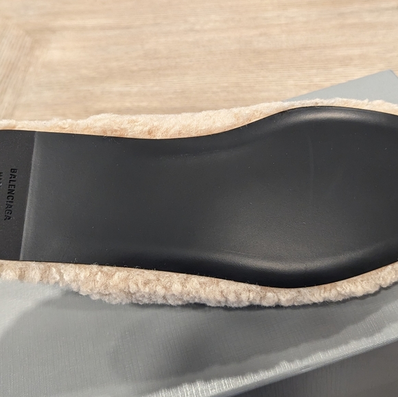 Mens Balenciaga Faux Shearling Slip On Mules Beige - Picture 7 of 9